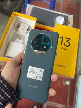 Realme 13 PRO+ (5G) ram 12/512gb Green like new super mulus umur 3bln