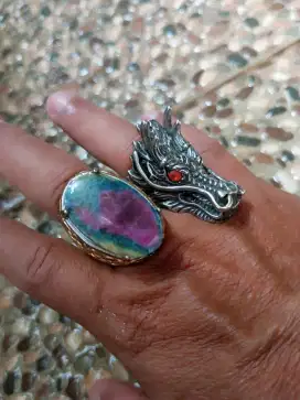 Cincin Ruby Cakep Boss+ Ring  Naga