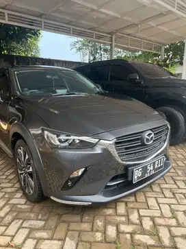 Jual cx 3 abu abu 2023 km rendah