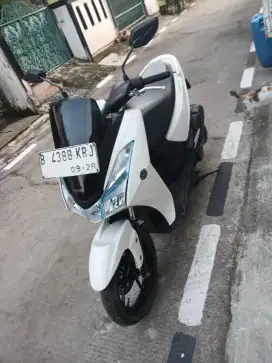 Yamaha Lexi 2018 ss lengkap mesin bagus plat Bekasi Kota, KM 35 Ribuan
