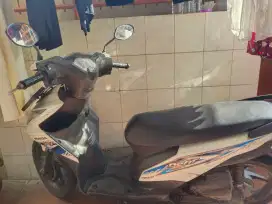 Dijual motor honda beat