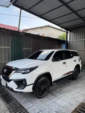 Fortuner VRZ TRD 2.4 Diesel A/T 2019