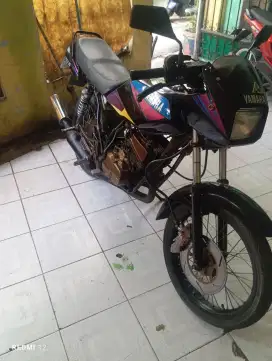 Motor yamaha rxz