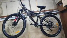 Sepeda MTB Gunung United Crosline P1