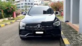 Km12rb mercedes benz mercy glc200 amg line 2022 hitam cash kredit bisa