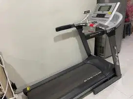 Treadmill Kondisi Bagus