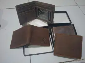 Dompet ,gantungan kunci, ikat pinggang murah penghabisan