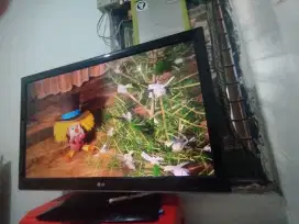 Dijual Tv Lcd LG 42 inch