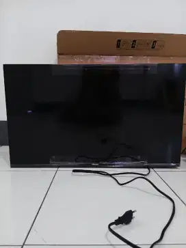 Smart tv , youtube dll merek hisense 32 in