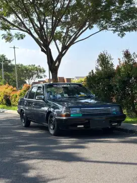 Dijual Corona Exsaloon 84