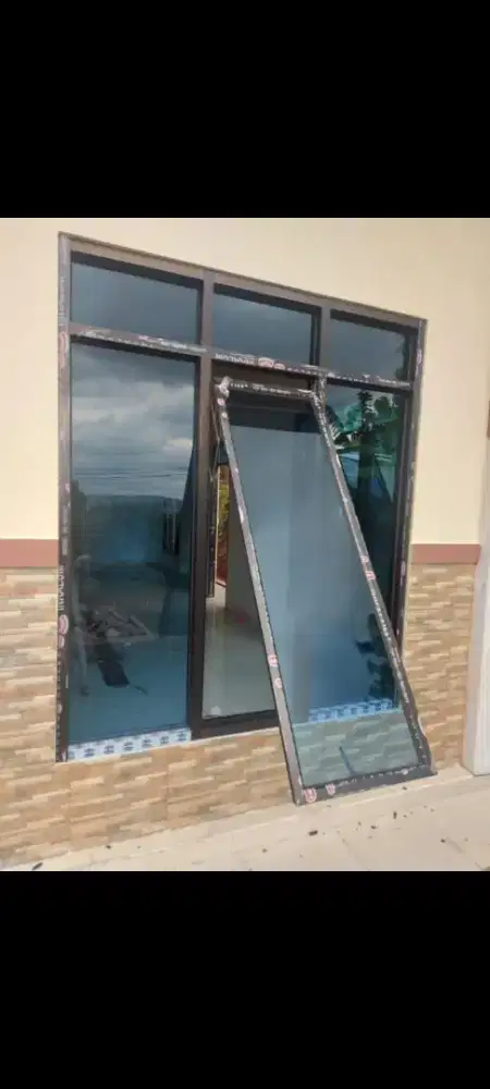 JENDELA KACA ALUMUNIUM TERMURAH LAMPUNG