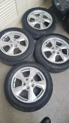 Velg xpander r16 orginal murah bagus