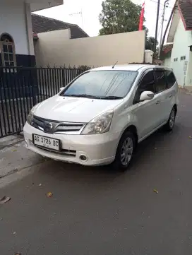 GRAND LIVINA 2013 MANUAL