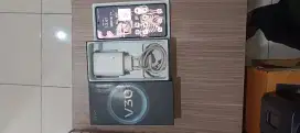 VIVO V30 5G 8/256 FULLSET NOMINUS