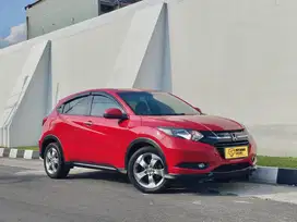 KEREN ABIS! HONDA HRV E 1.5 CVT AUTOMATIC 2015 AT MT S SE MANUAL MERAH