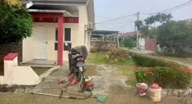 Alat Bersih halaman potong rumput