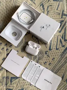 Airpods Pro 2 With ANC (active noise cancelation) lengkap