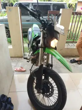 JUAL MOTOR KAWASAKI KLX 150 BM THN 2017 | Motor Off-Road