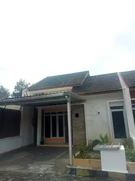 Rumah Cluster Kiara Green Cibabat 5 Menit RS Mitra Kasih Security 24 J