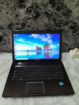 Lenovo G470, Core i3 2310M. Ram 6GB. Ssd 120GB. Layar 14inch, DVD