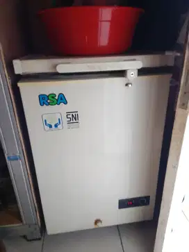 Freezer frozenn masih bagus dingin beku cakep siap pakai