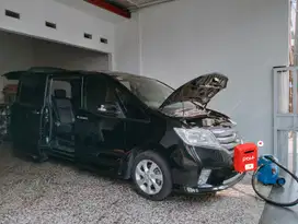 Nissan Serena 2014 Bensin