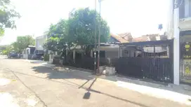 Rumah lama terawat di sukaluyu dekat gedung sate bandung