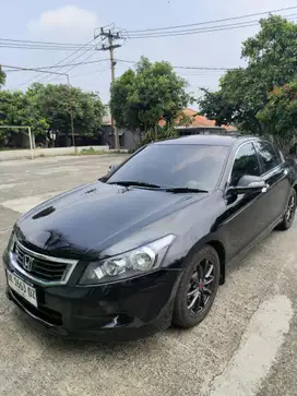 Honda Accord 2010 Bensin