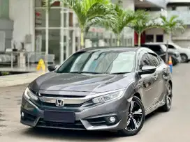Honda Civic Turbo 1.5 AT Sedan 2016