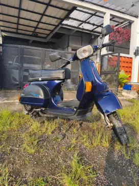 Vespa exclusive 99
