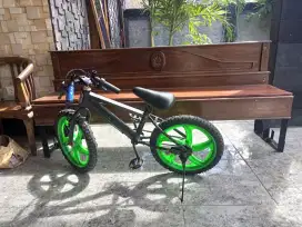 Sepeda anak UK.18