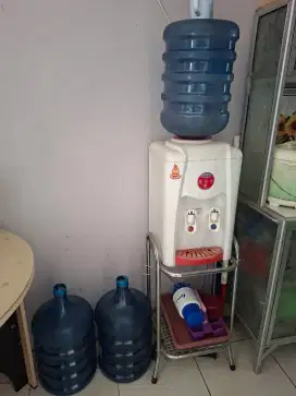 DIJUAL DISPENSER , GALON DAN MAGICOM
