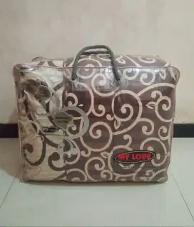 My Love bed cover dan sprei set lengkap