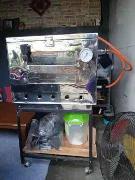 Oven Gas Api Atas Bawah