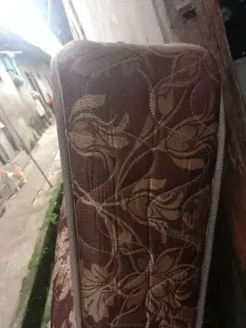 Kasur Queen Size