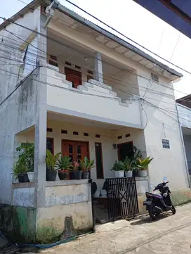 Rumah Murah Cihanjuang 2 Lantai SHM Hadap Barat