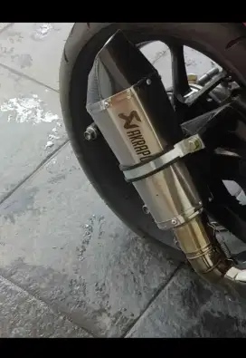 Knalpot Akrapovic