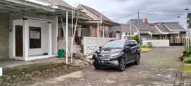 Dijual Rumah Dekat Dengan  Wisata Mojo Kembangsore Park