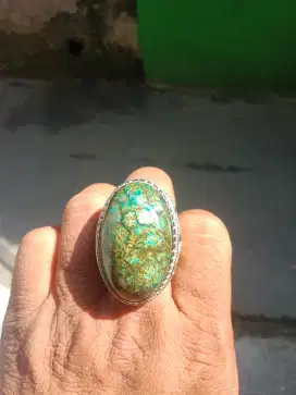 Batu bacan kembang motif kura