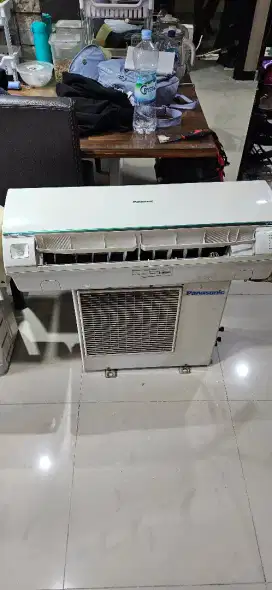 Ac Panasonic 1 PK kondisi masih menyala