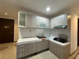 TERMURAH! Unit SEWA Apart MTOWN SIGNATURE 3BR Furnished. Depan Mall