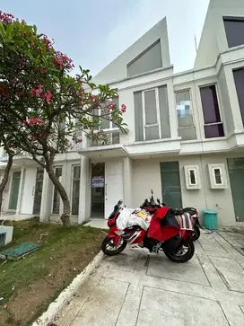 Rumah Minimalis Murah Jarang Ada Grand Pakuwon Surabaya Barat