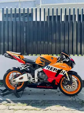 For Sale CBR 600 RR Repsol Edition super Kinyis