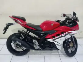 YAMAHA R15 V2 2016