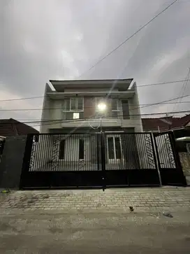 DIJUAL RUMAH BARU SUTOREJO PRIMA UTARA
