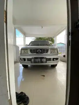 Toyota kijang lsx