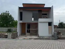 Rumah 2 Lantai dekat Kampus UII