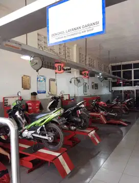 Dijual Ruko Bengkel resmi 25 Include Peralatan Bengkel di Jatisampurna