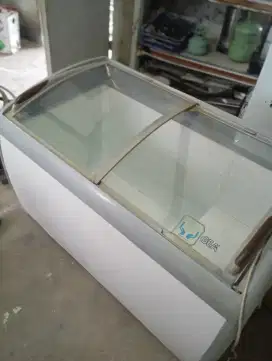 Freezer sliding GEA 360 liter
