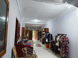 Dijual Rumah 2.5 Lantai Siap Huni Lokasi di Pulomas - Jakarta Timur